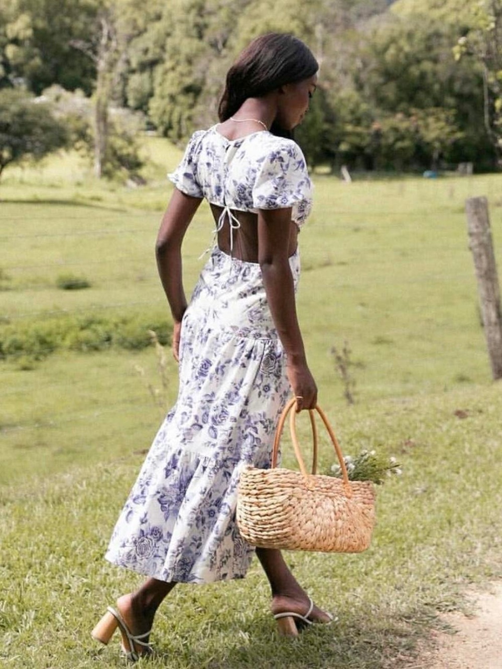 Petal + Pup Riccardo Open Back Puff-Sleeve Dress